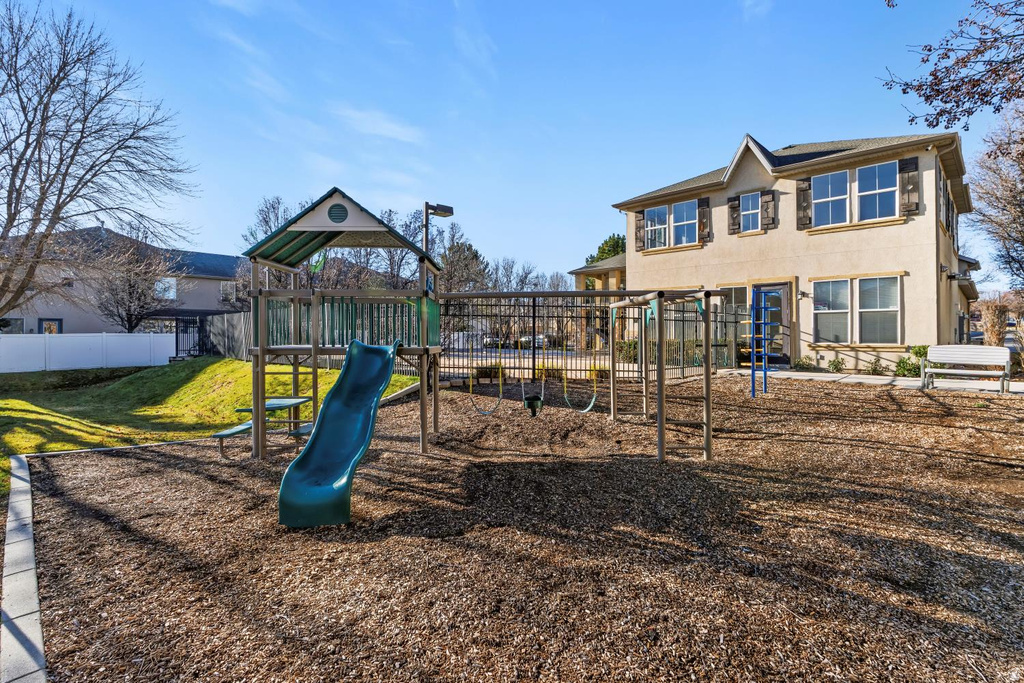 6823 S SAVOIE CT West Jordan, UT 84084