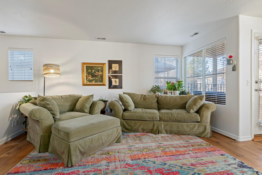 6823 S SAVOIE CT West Jordan, UT 84084