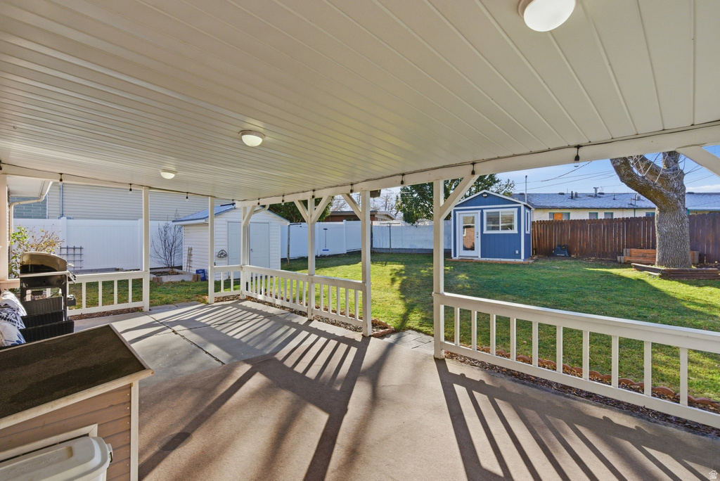 581 W GREENLEAF DR Murray, UT 84123