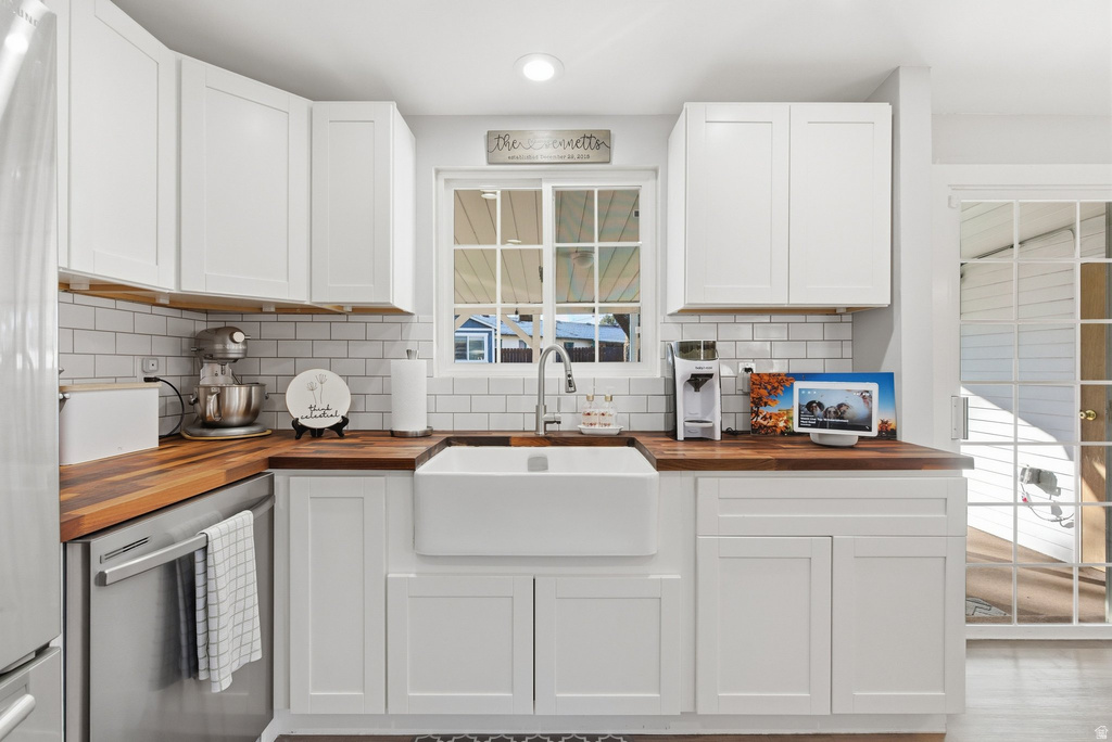 581 W GREENLEAF DR Murray, UT 84123