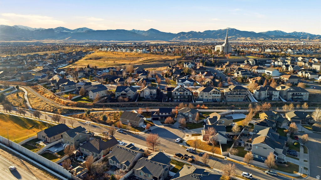 3863 W BELFRY CIR South Jordan, UT 84009