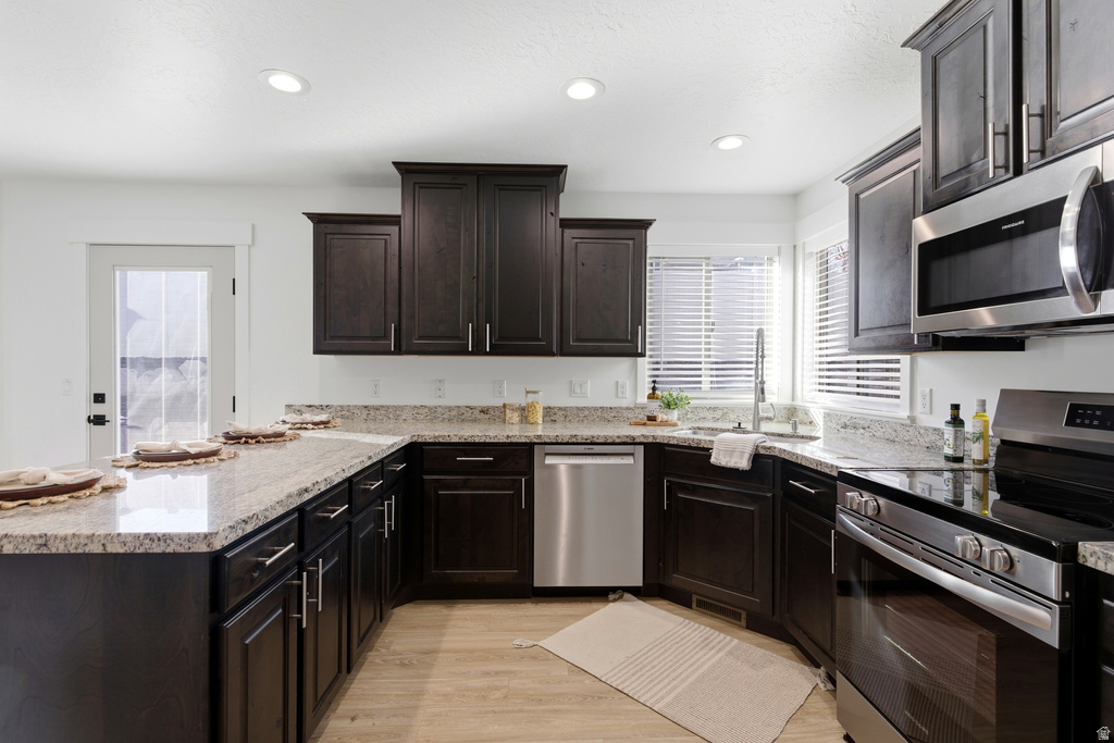 3863 W BELFRY CIR South Jordan, UT 84009