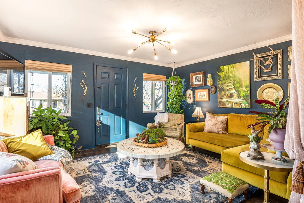 3133 S 800 E Millcreek, UT 84106