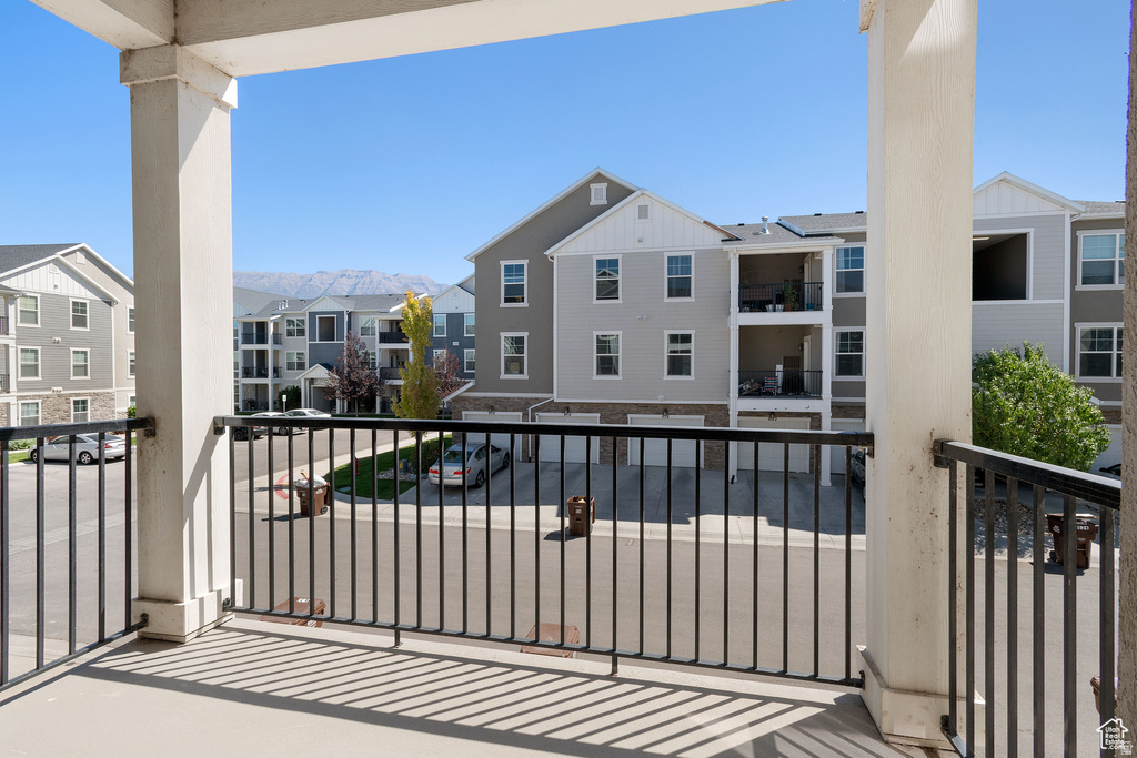 633 N SUN PEAK DR Vineyard, UT 84059