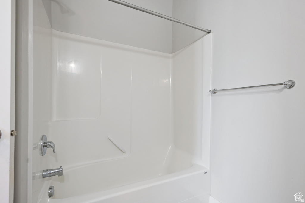 633 N SUN PEAK DR Vineyard, UT 84059