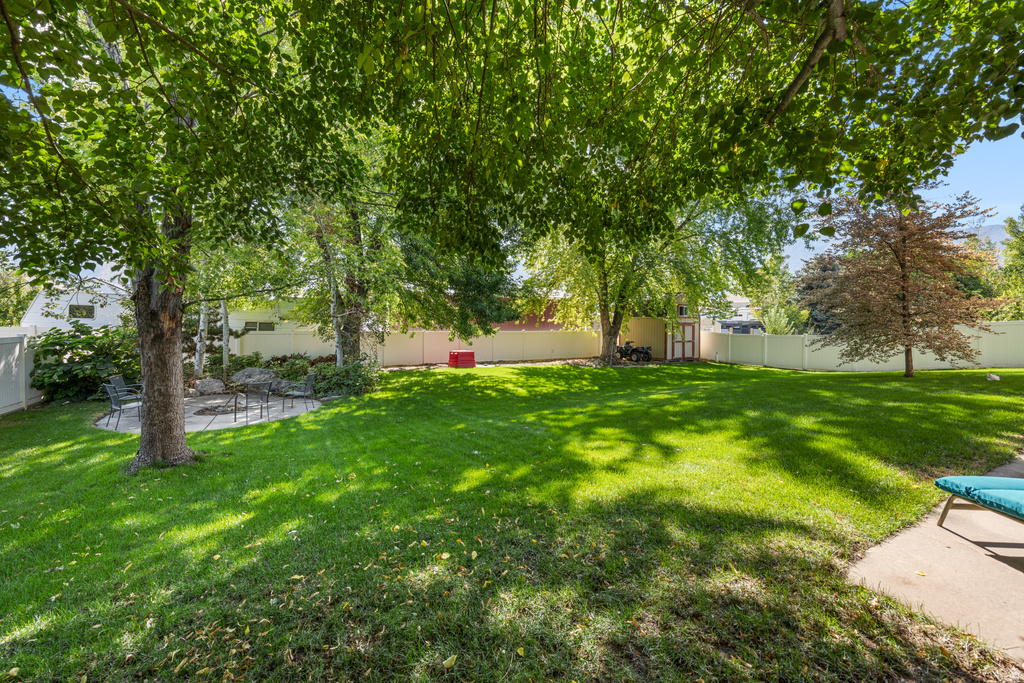 6 N SHADY LN Salem, UT 84653
