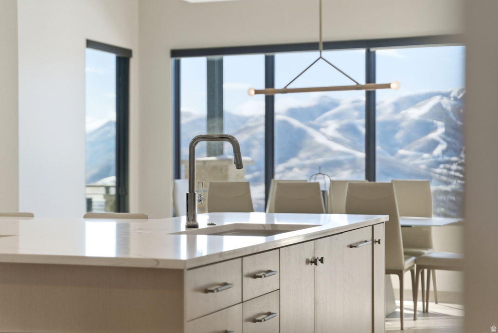 1105 E LONGVIEW DR Hideout, UT 84036