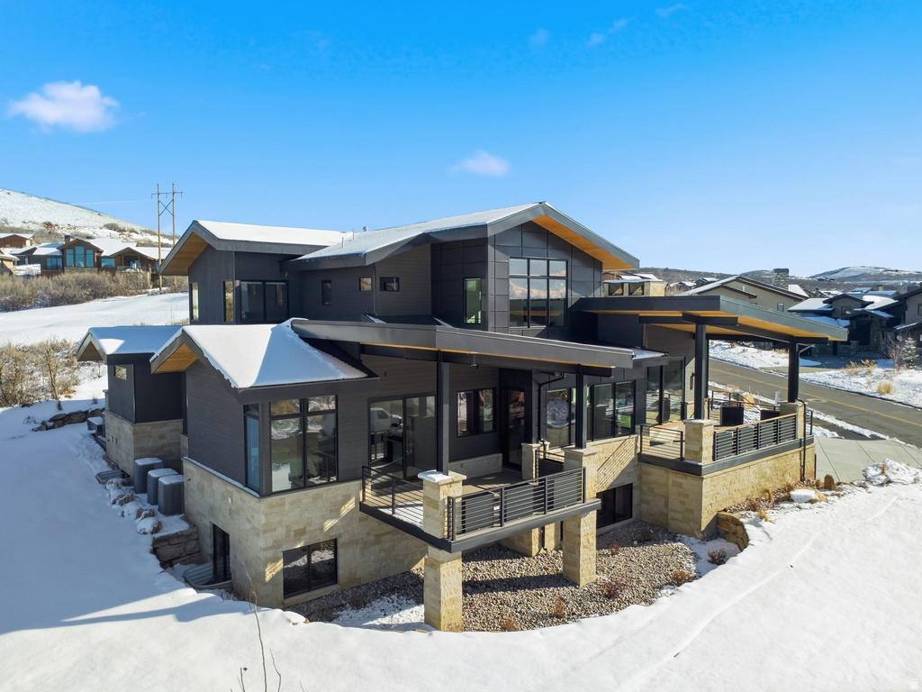 1105 E LONGVIEW DR Hideout, UT 84036