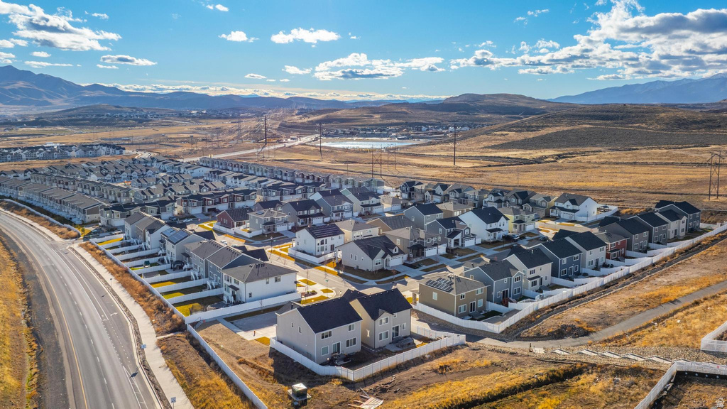 966 W RUDDY CLOVER LN Saratoga Springs, UT 84045