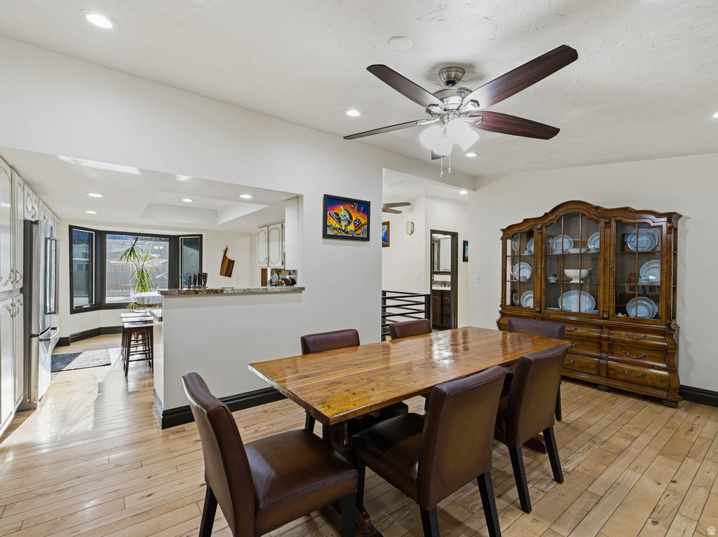 2117 E ROLLING KNOLLS WAY Cottonwood Heights, UT 84121