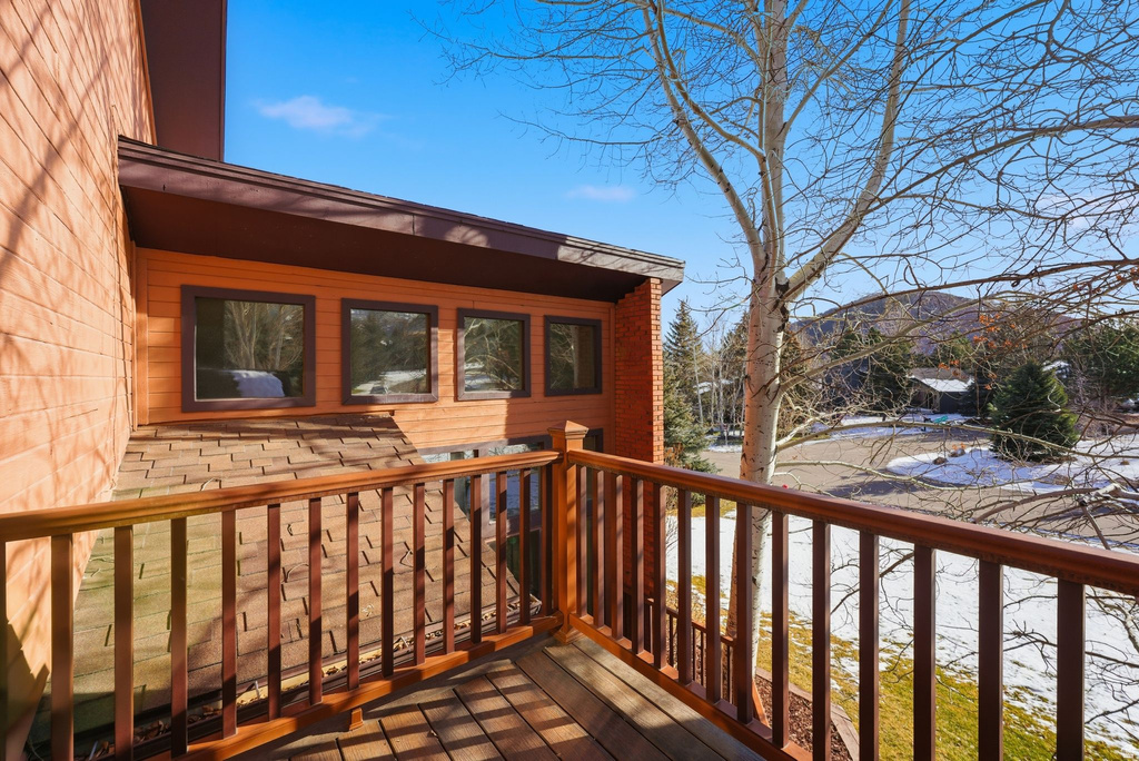 1638 W VILLAGE ROUND DR Park City, UT 84098