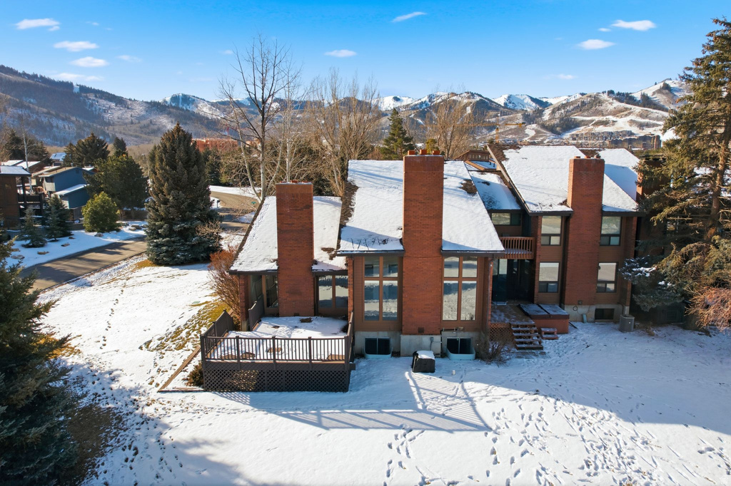 1638 W VILLAGE ROUND DR Park City, UT 84098