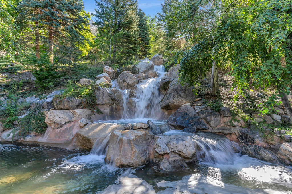 2848 FOOTHILL DR Provo, UT 84604