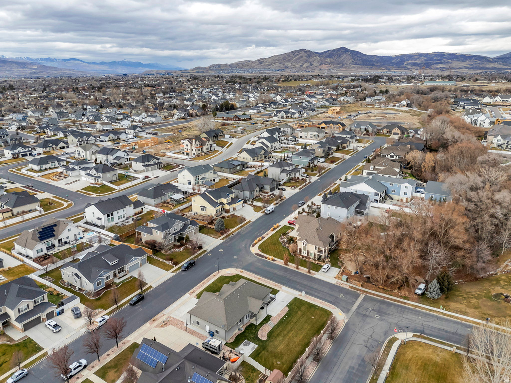 742 N 700 W CIR American Fork, UT 84003