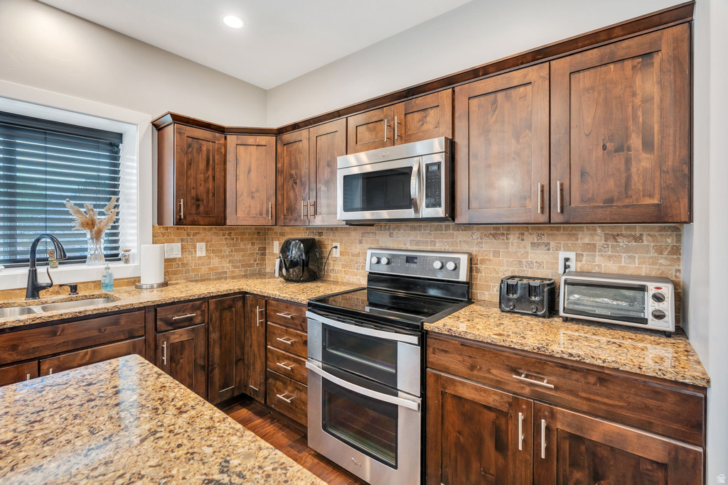 742 N 700 W CIR American Fork, UT 84003