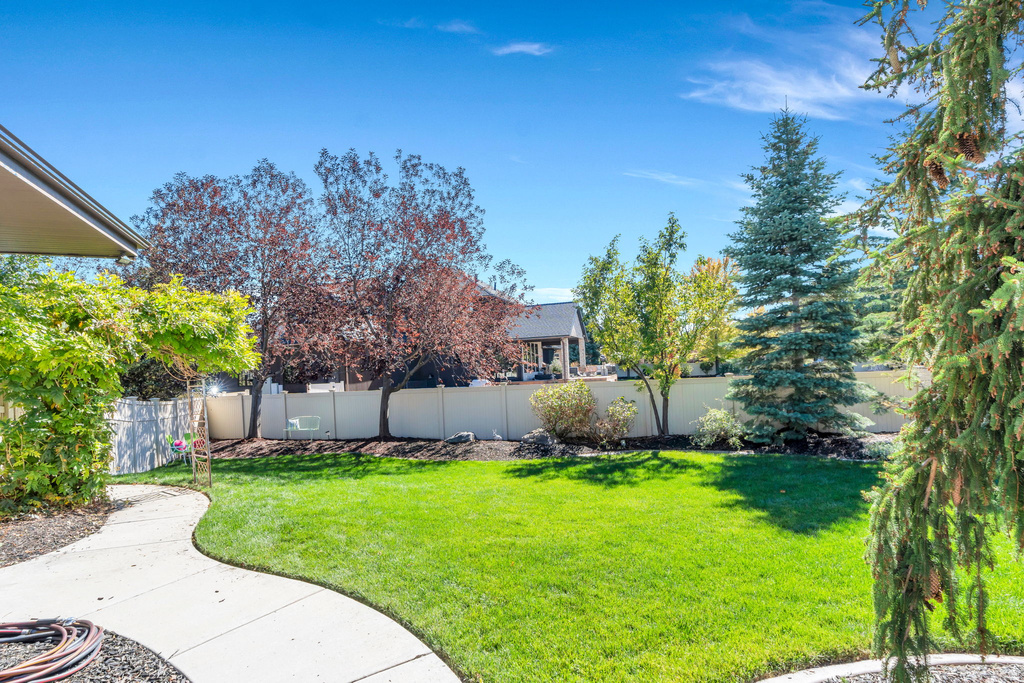 10365 N 6960 W Highland, UT 84003