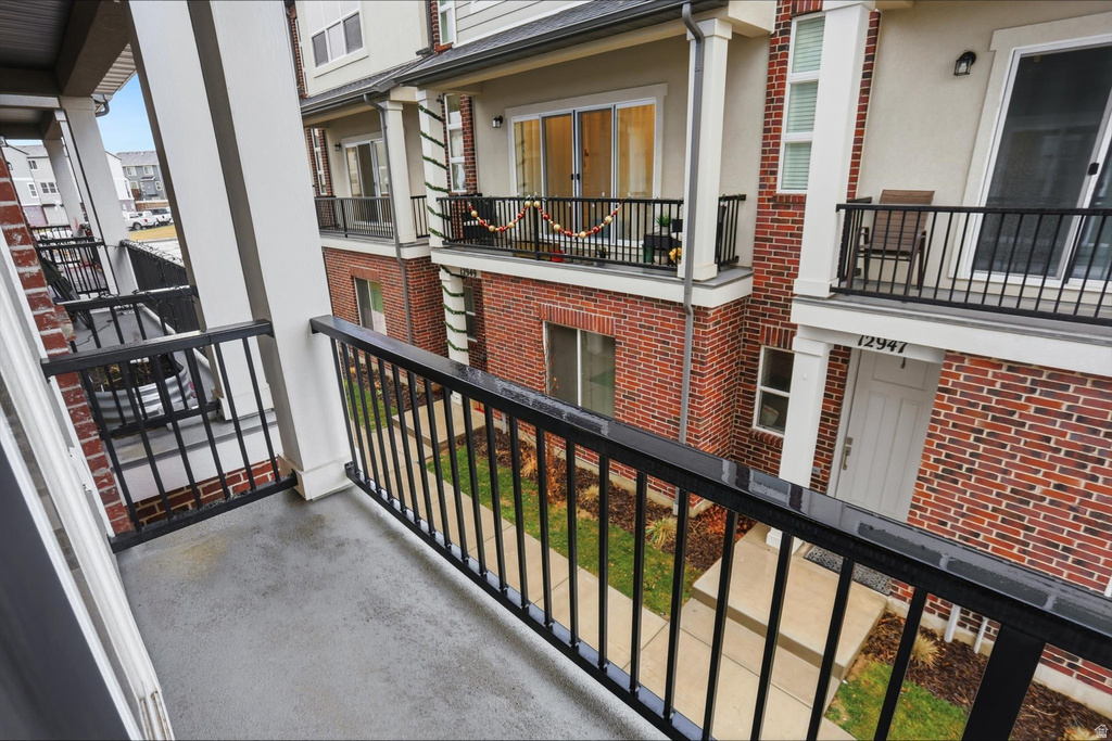 12956 S CALF CREEK CT #556 Riverton, UT 84096