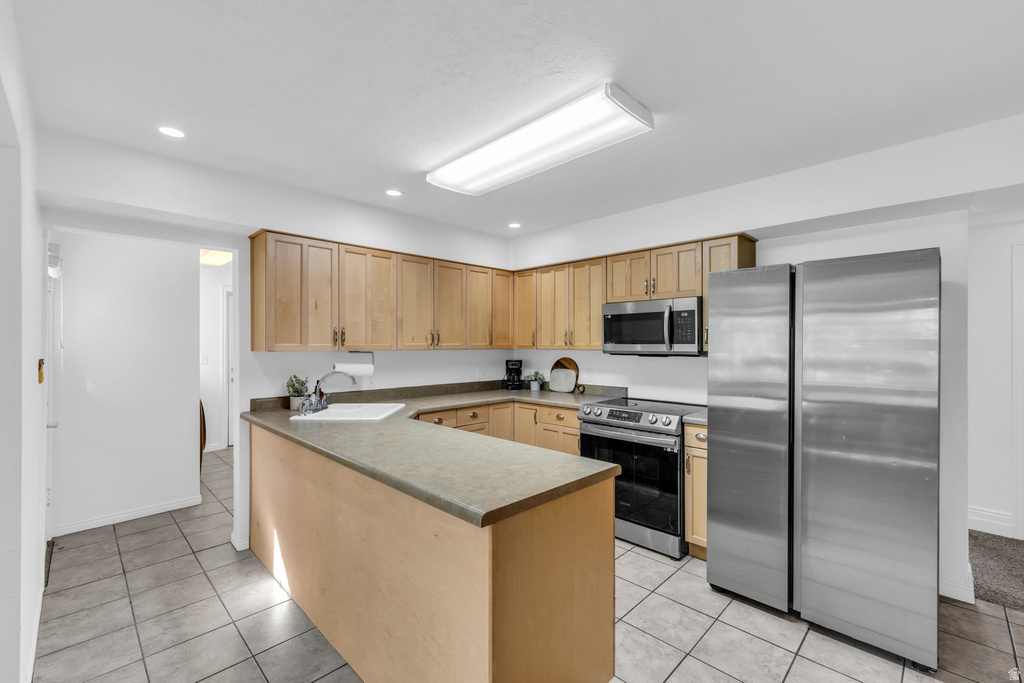 1351 E FORT BLVD Cottonwood Heights, UT 84121