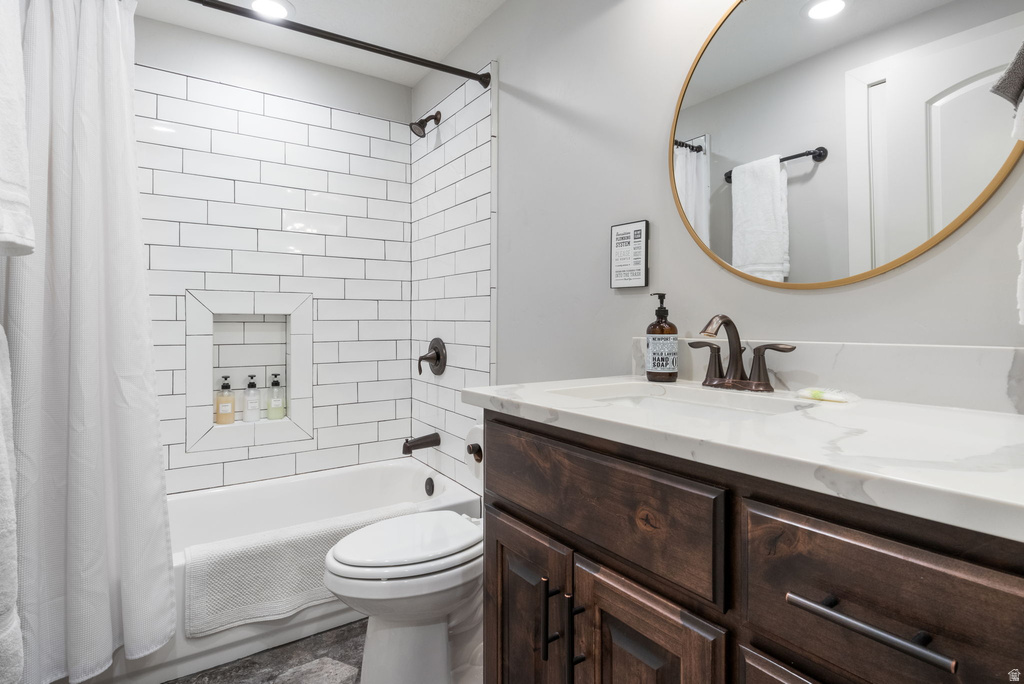 832 S EDGEWATER CT #4 Huntsville, UT 84317