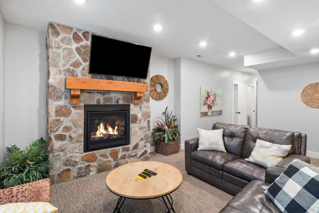 832 S EDGEWATER CT #4 Huntsville, UT 84317