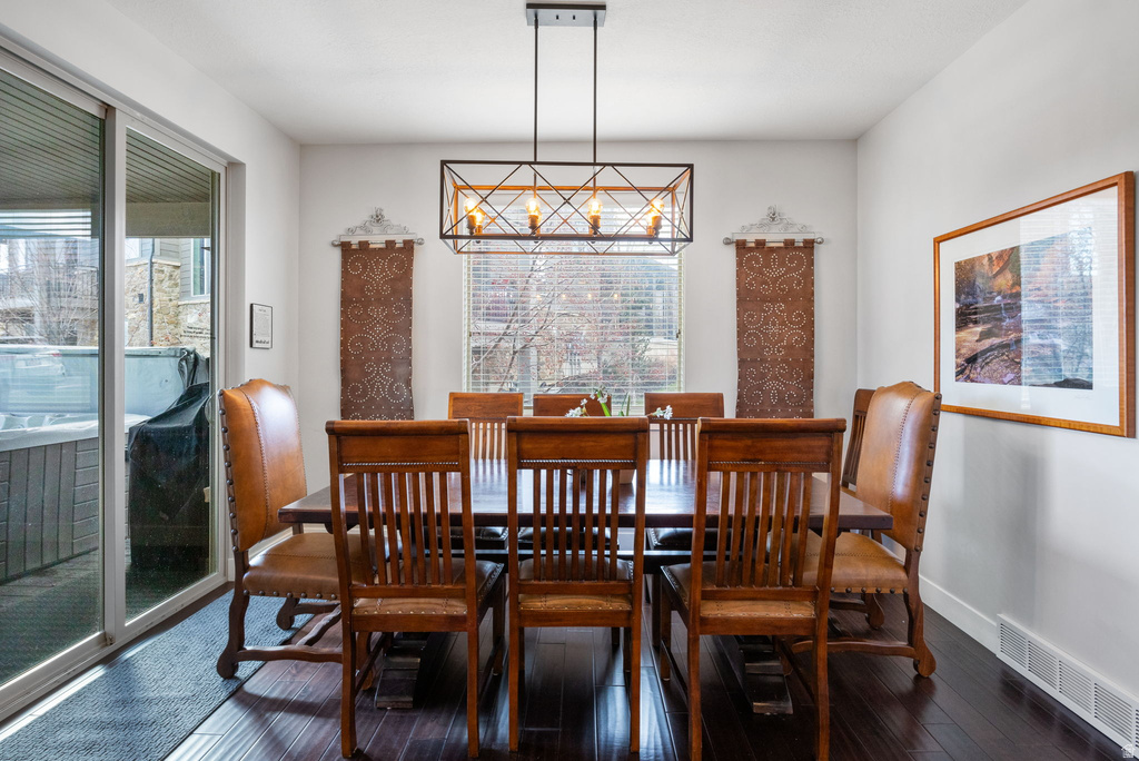 832 S EDGEWATER CT #4 Huntsville, UT 84317