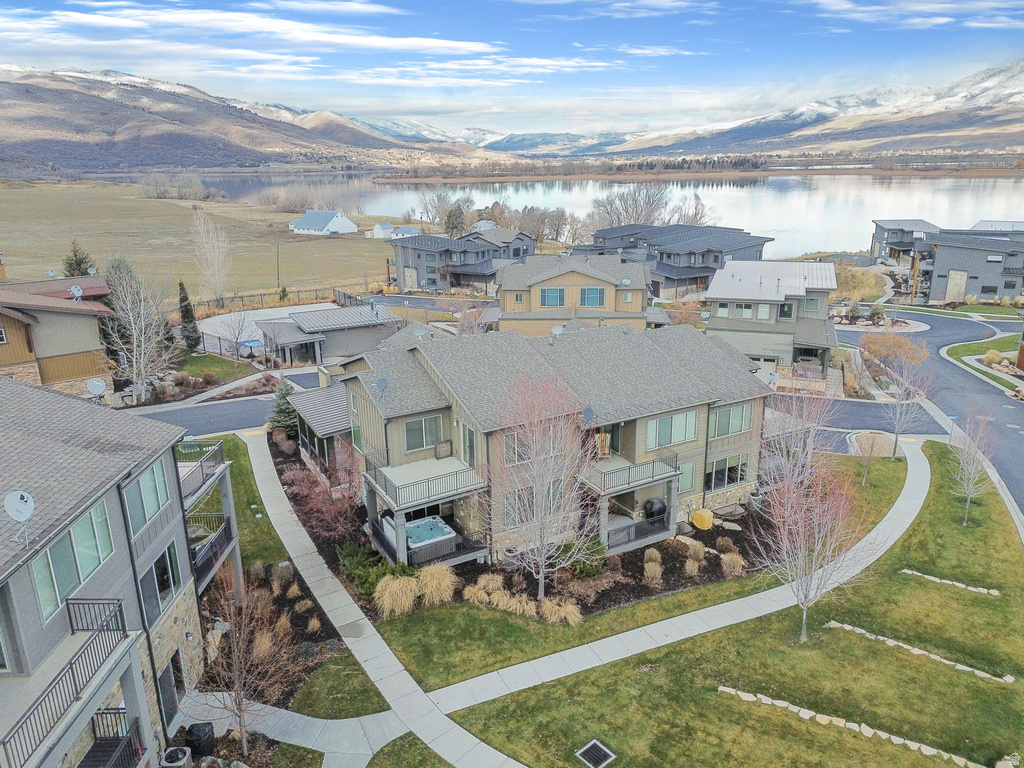 832 S EDGEWATER CT #4 Huntsville, UT 84317