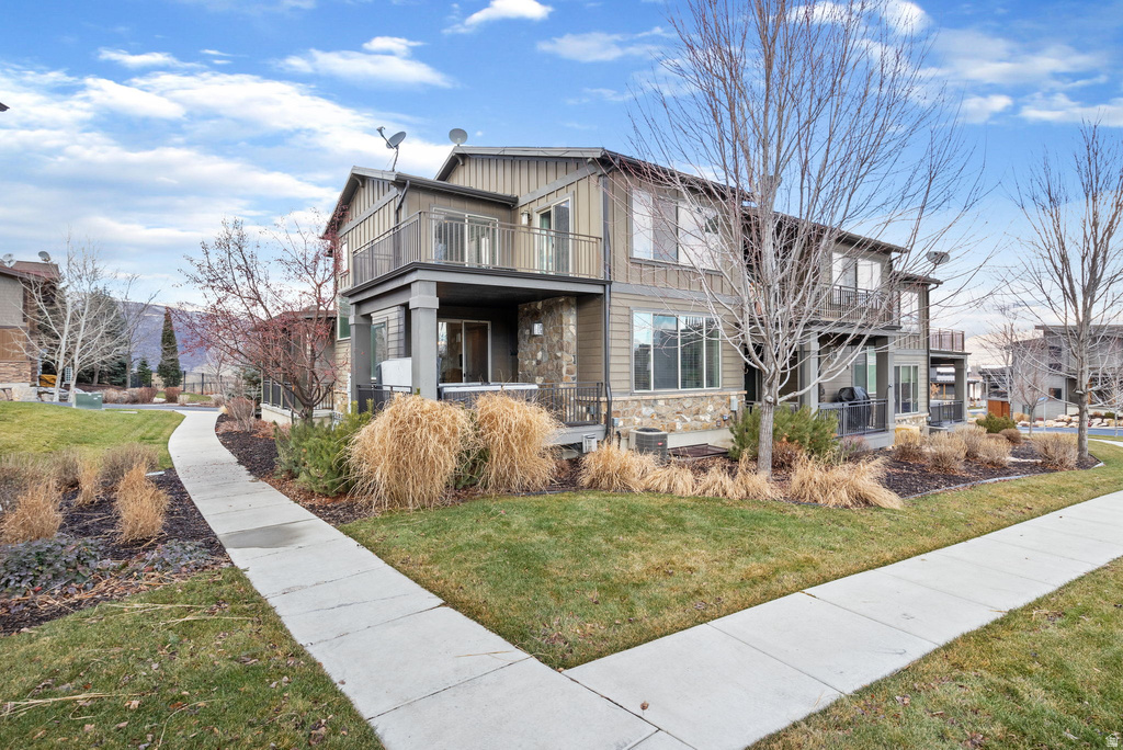 832 S EDGEWATER CT #4 Huntsville, UT 84317