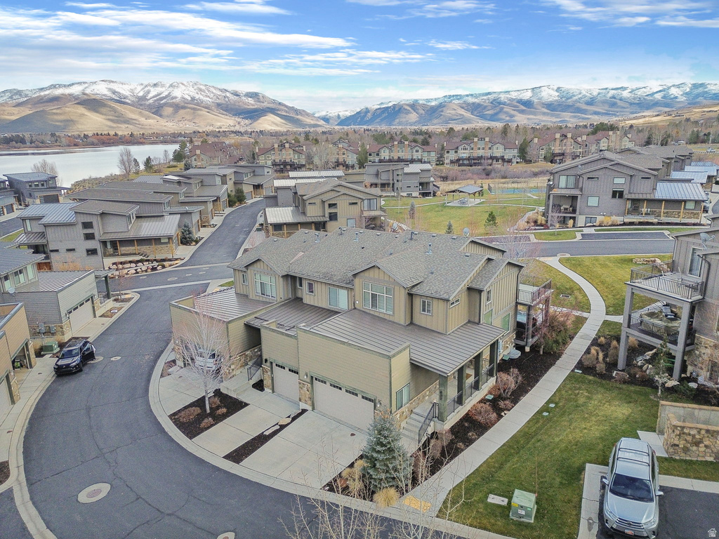 832 S EDGEWATER CT #4 Huntsville, UT 84317