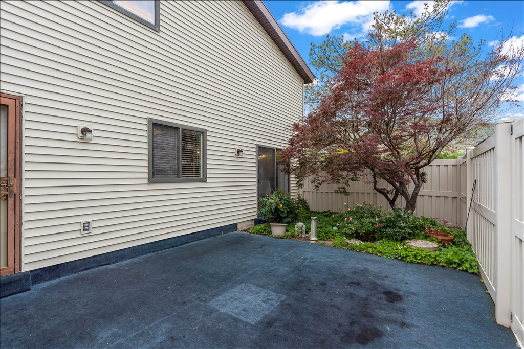 1154 N 700 W Centerville, UT 84014