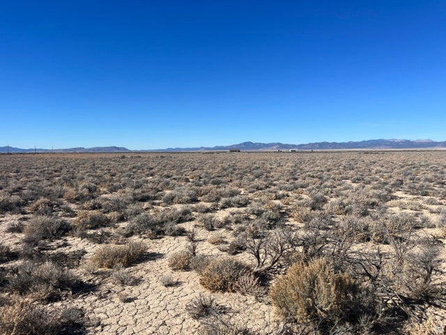 951  E-1567-0026-0000 Beryl, UT 84714