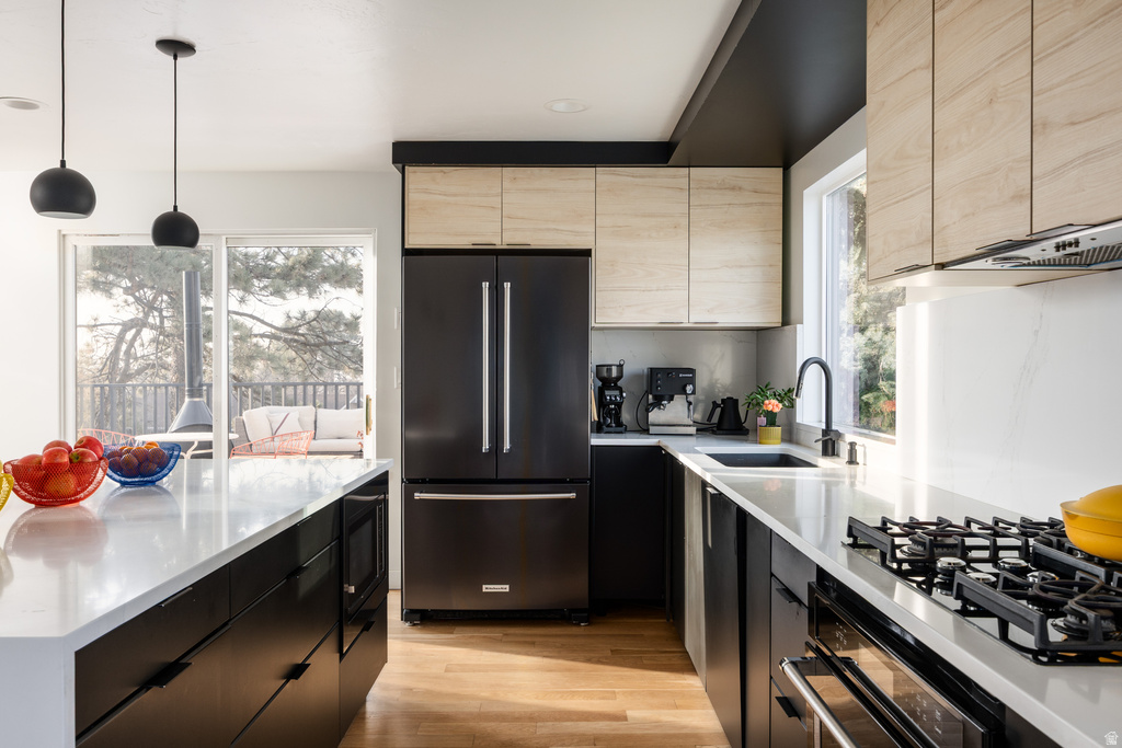 2136 S ELAINE DR Bountiful, UT 84010