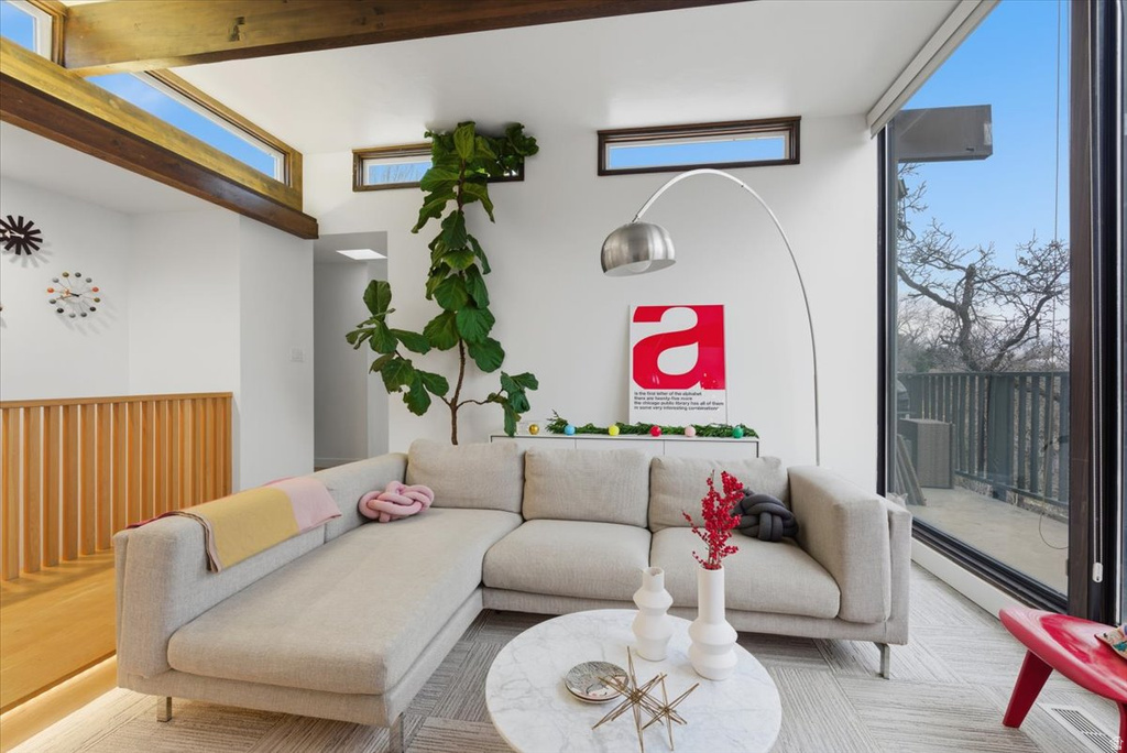 2136 ELAINE DR Bountiful, UT 84010