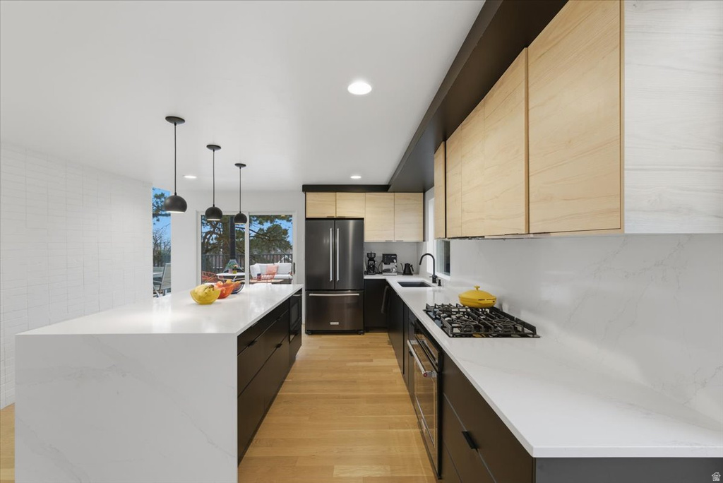 2136 S ELAINE DR Bountiful, UT 84010