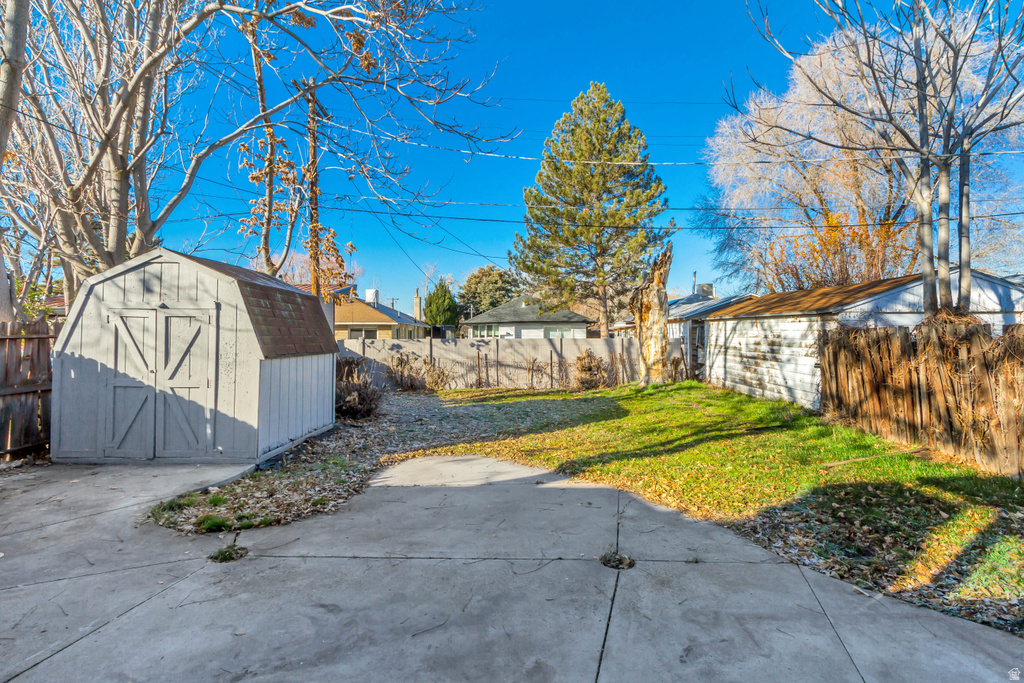 1724 S SHELMERDINE CT Salt Lake City, UT 84115
