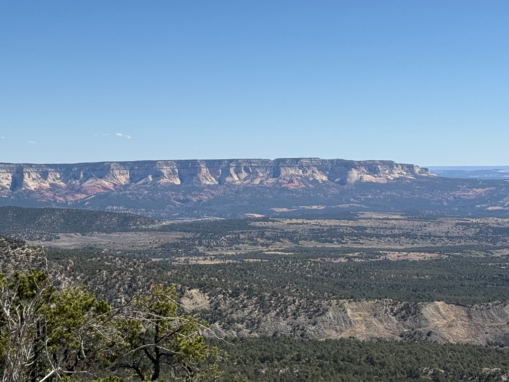  Mount Carmel, UT 84755