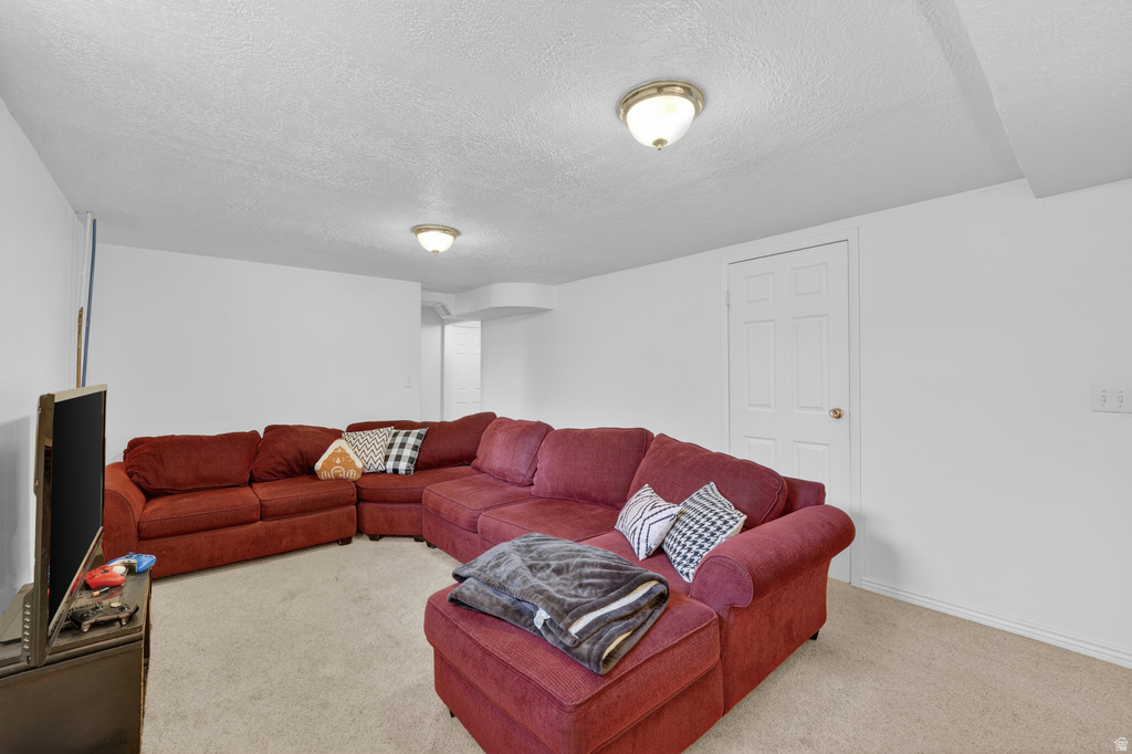 422 W 4800 S Washington Terrace, UT 84405