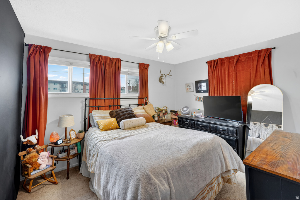 422 W 4800 S Washington Terrace, UT 84405