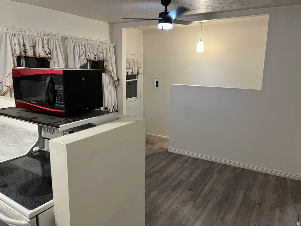 422 W 4800 S Washington Terrace, UT 84405