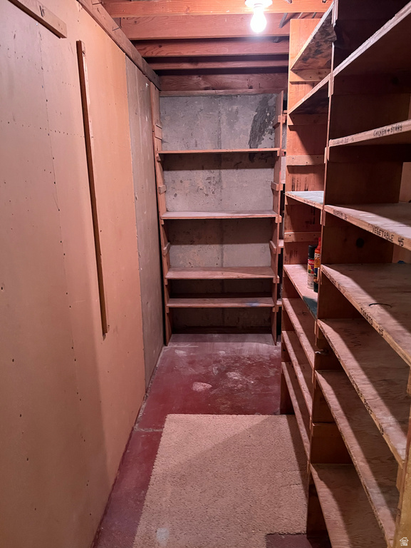 422 W 4800 S Washington Terrace, UT 84405