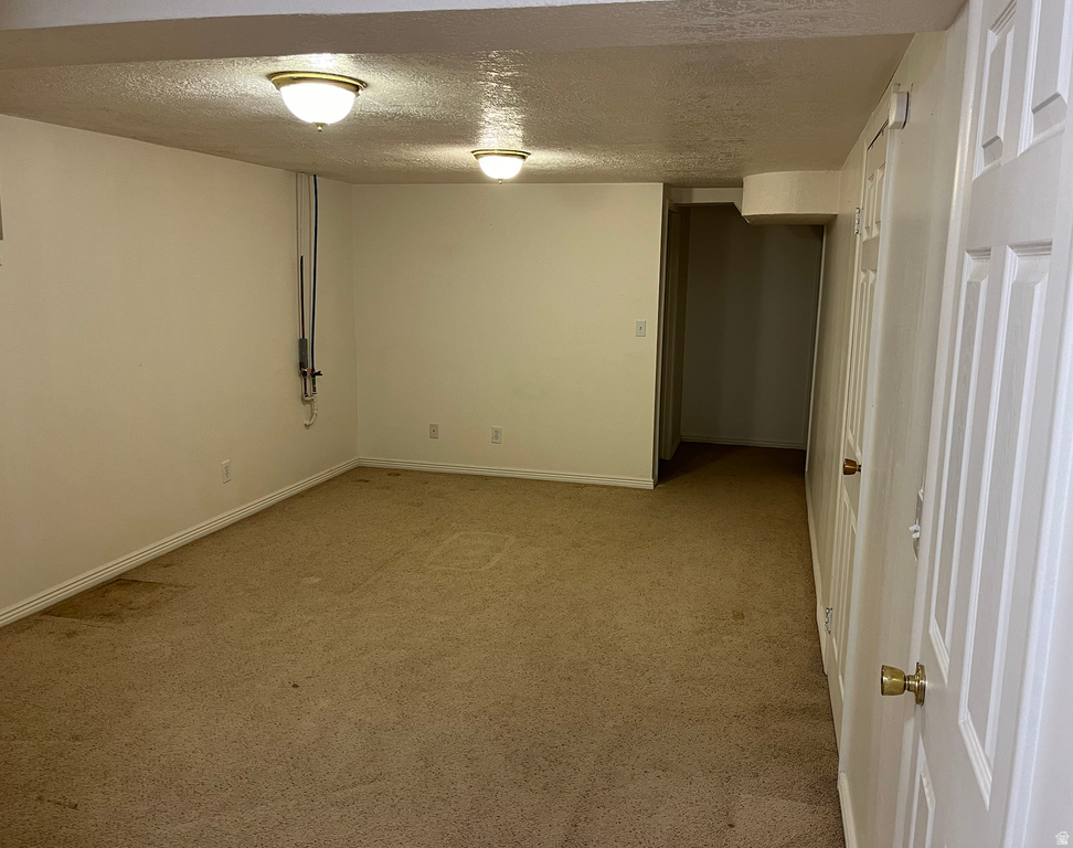 422 W 4800 S Washington Terrace, UT 84405