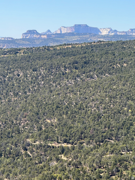  Mount Carmel, UT 84755