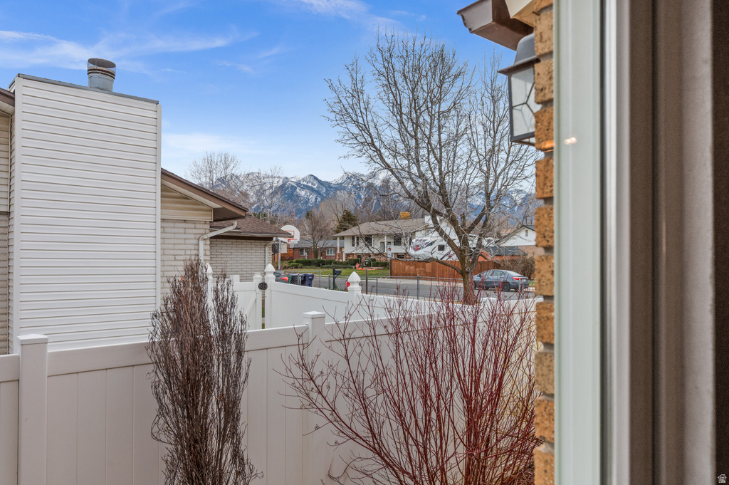 1065 E FALLBROOK WAY Sandy, UT 84094