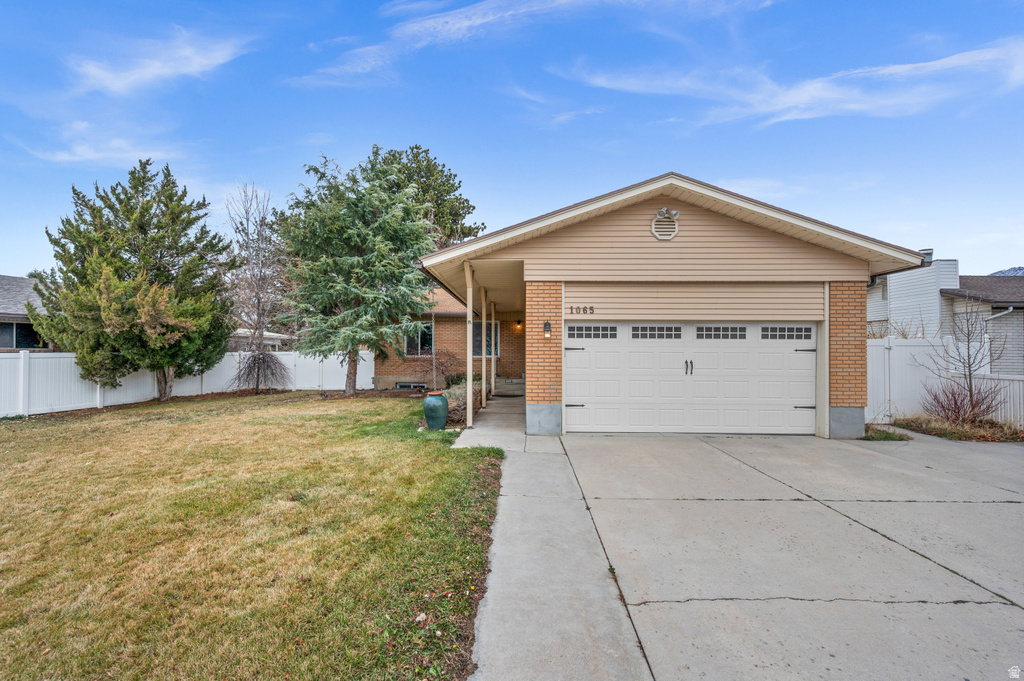 1065 E FALLBROOK WAY Sandy, UT 84094