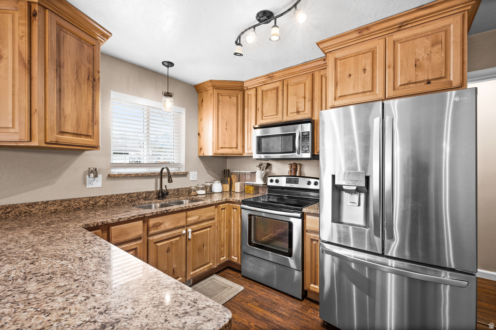 1065 E FALLBROOK WAY Sandy, UT 84094