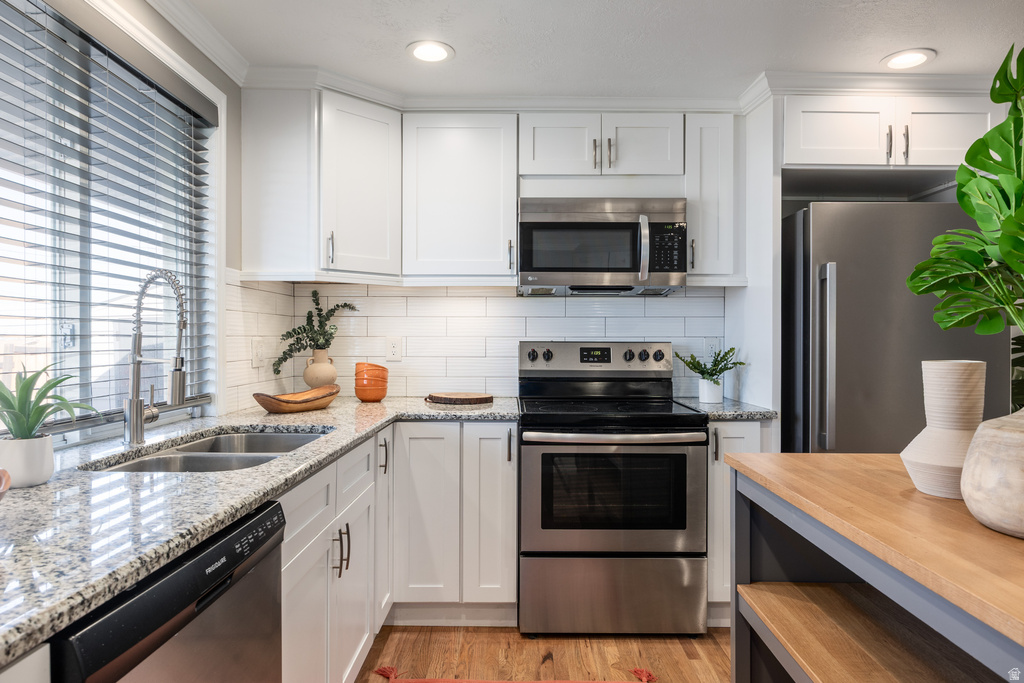 10276 S MARBLE ST Sandy, UT 84094