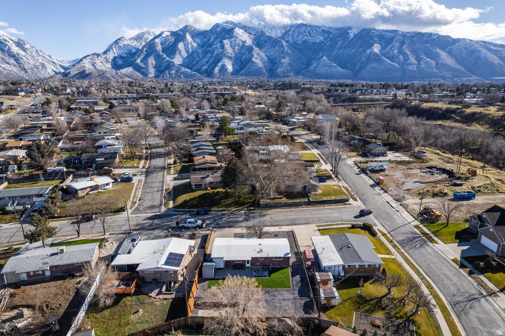 10276 S MARBLE ST Sandy, UT 84094