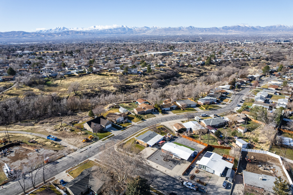 10276 S MARBLE ST Sandy, UT 84094