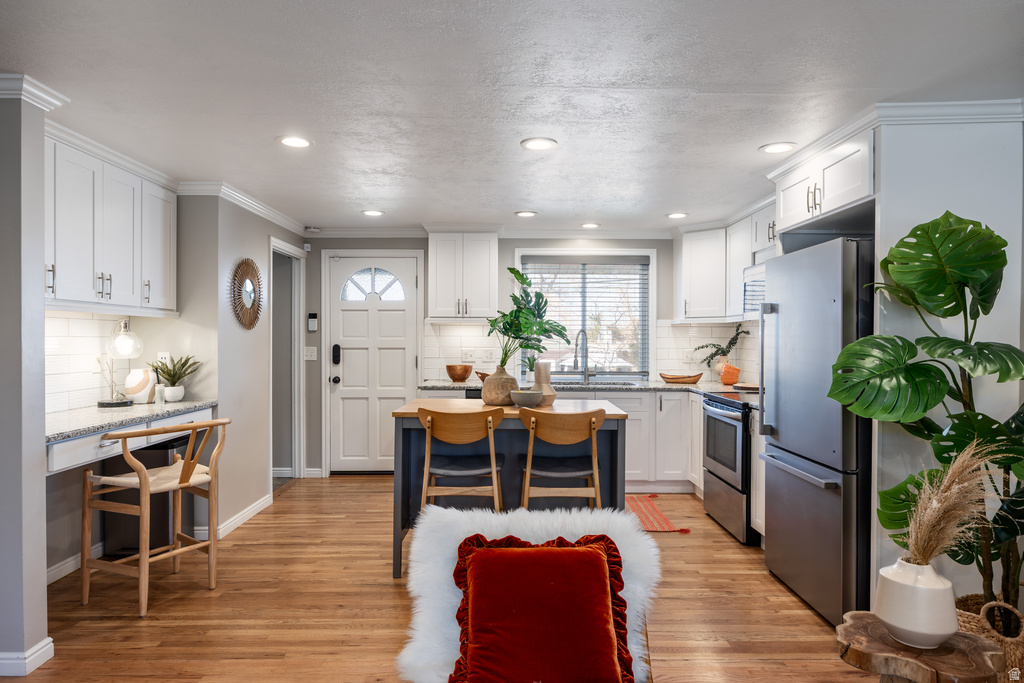 10276 S MARBLE ST Sandy, UT 84094