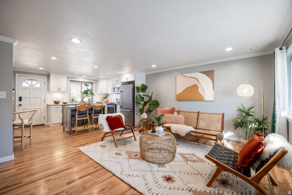 10276 S MARBLE ST Sandy, UT 84094