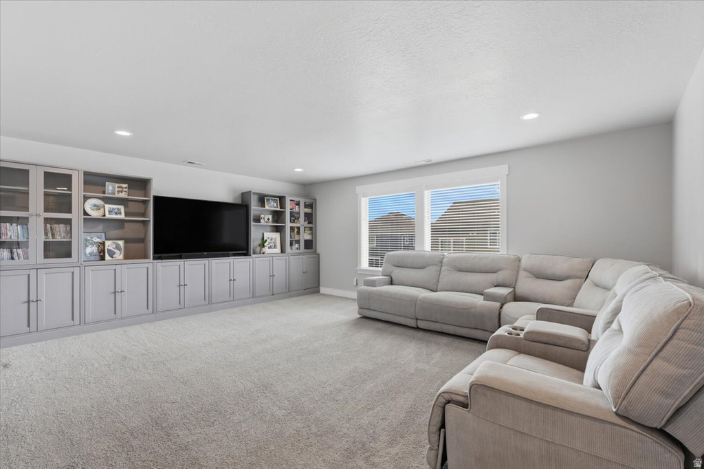 6633 W INDIGO DR Herriman, UT 84096